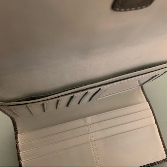 Coach black trifold full wallet - Picture 5 of 5